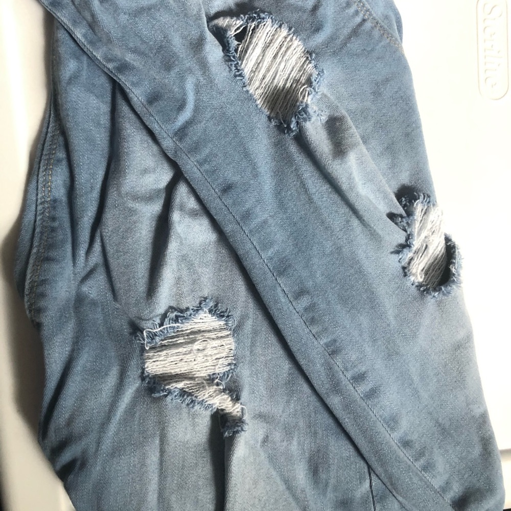 Mudd ripped jeans size 17